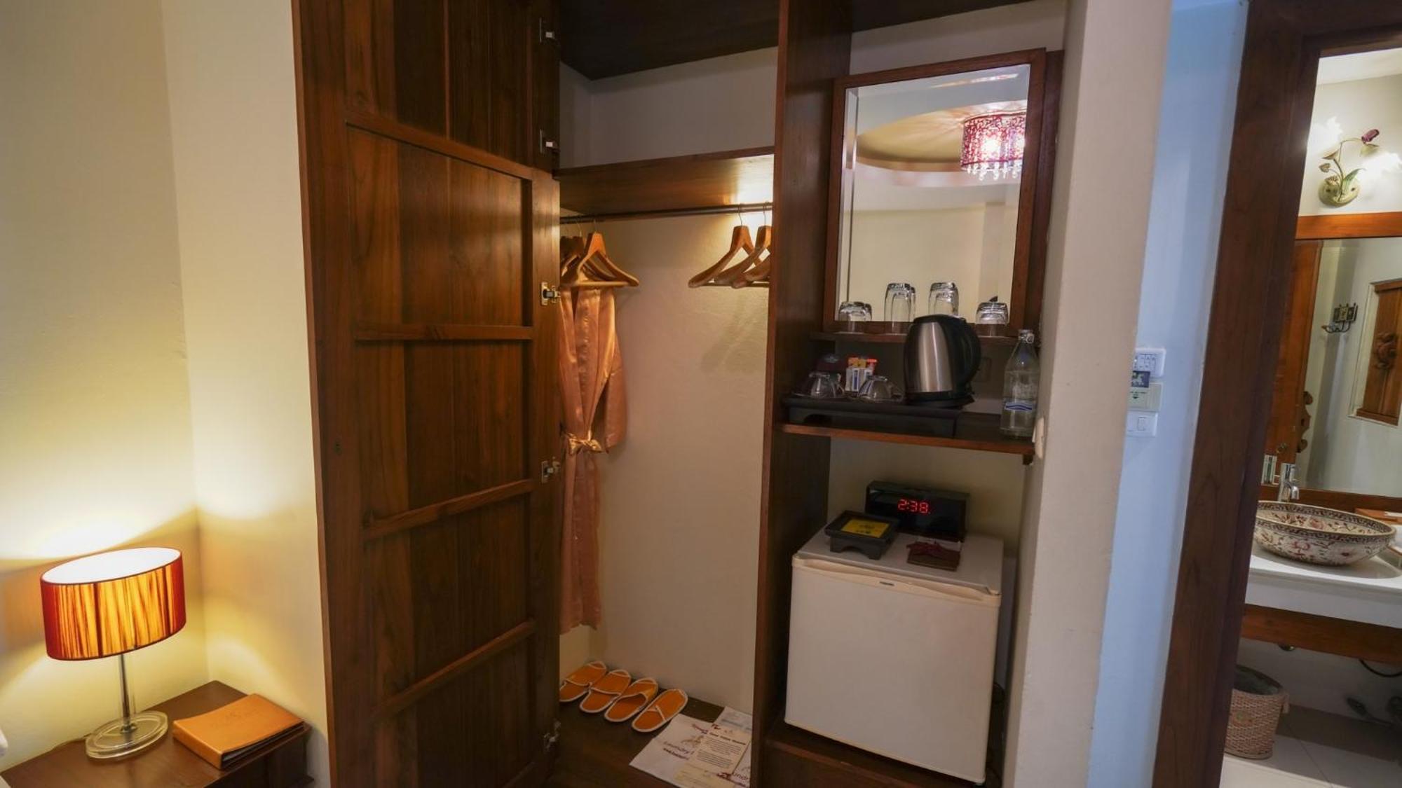 Kodchasri Thani Hotel Chiangmai Τσιάνγκ Μάι Εξωτερικό φωτογραφία