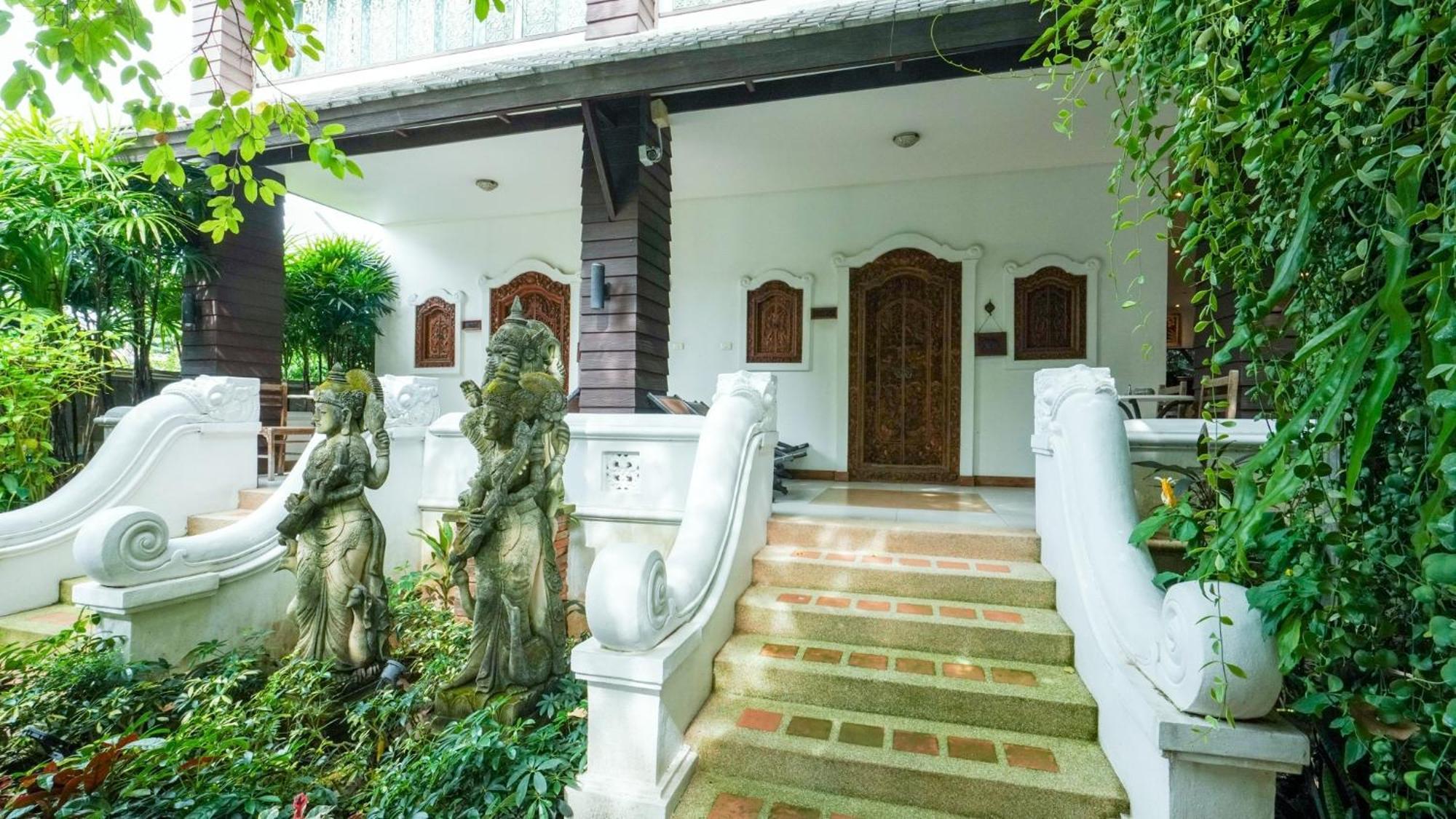 Kodchasri Thani Hotel Chiangmai Τσιάνγκ Μάι Εξωτερικό φωτογραφία